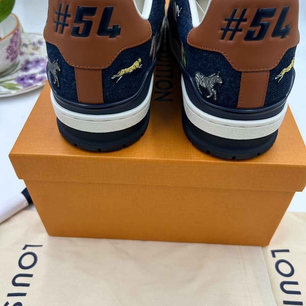 Men's Louis Vuitton LV X the DARJEELING limited edition trainer size 11 fits 12 - Picture 7 of 10